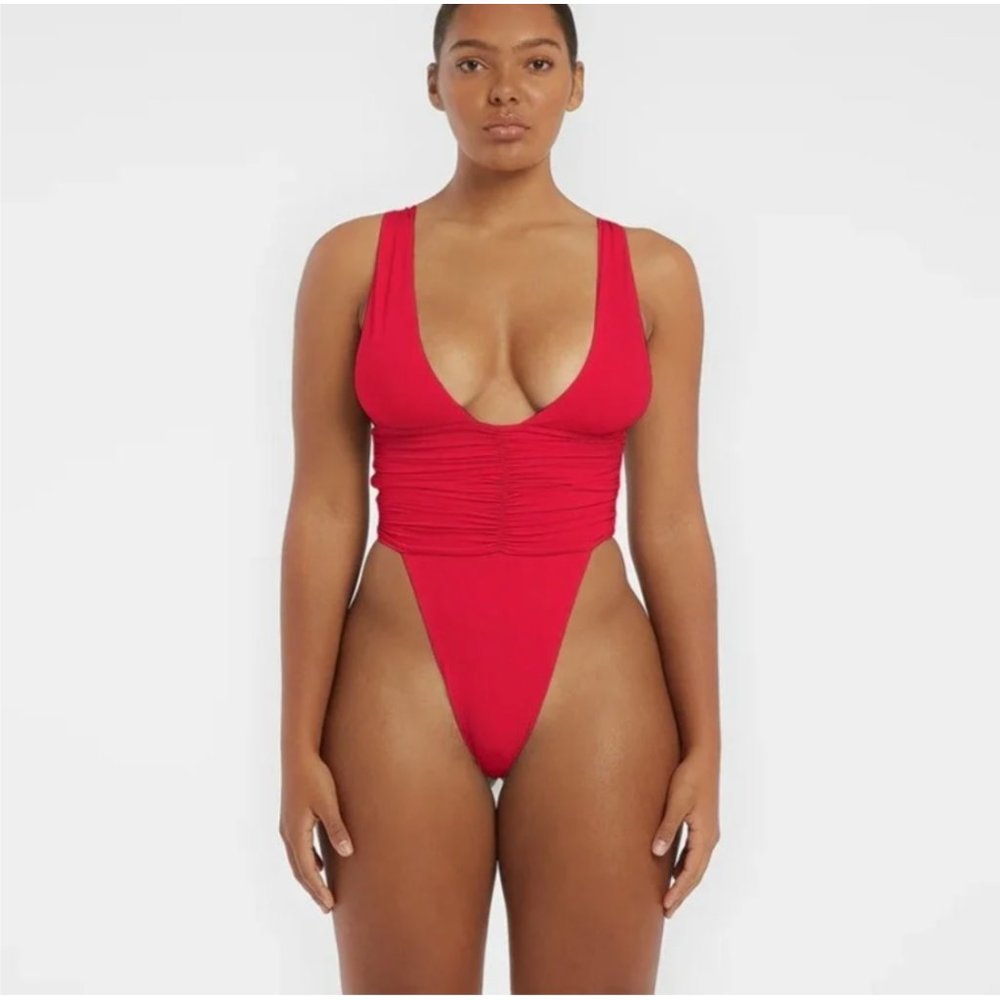 NWT RIOT SWIM Echo One Piece - M